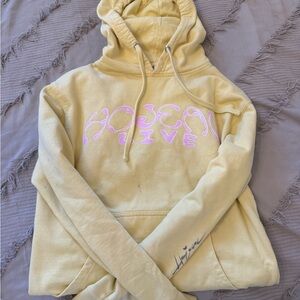 Hojean Signed Hoodie in Yellow